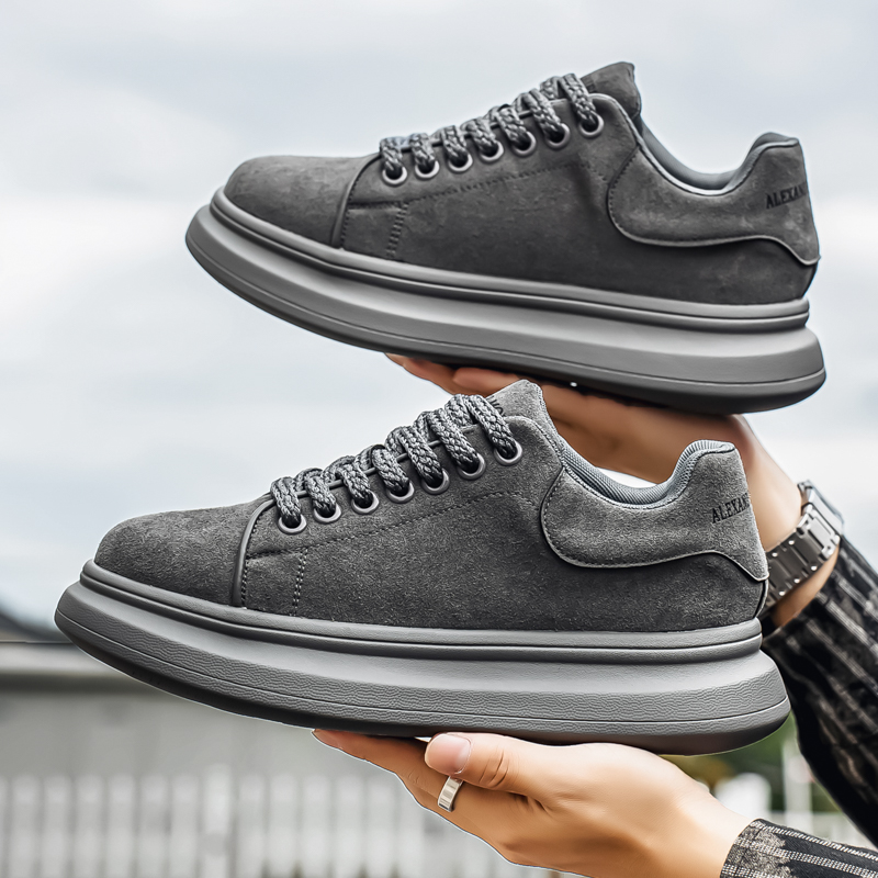 Scarpe da uomo di lusso in pel - Badminton Shoes recensione e prezzo