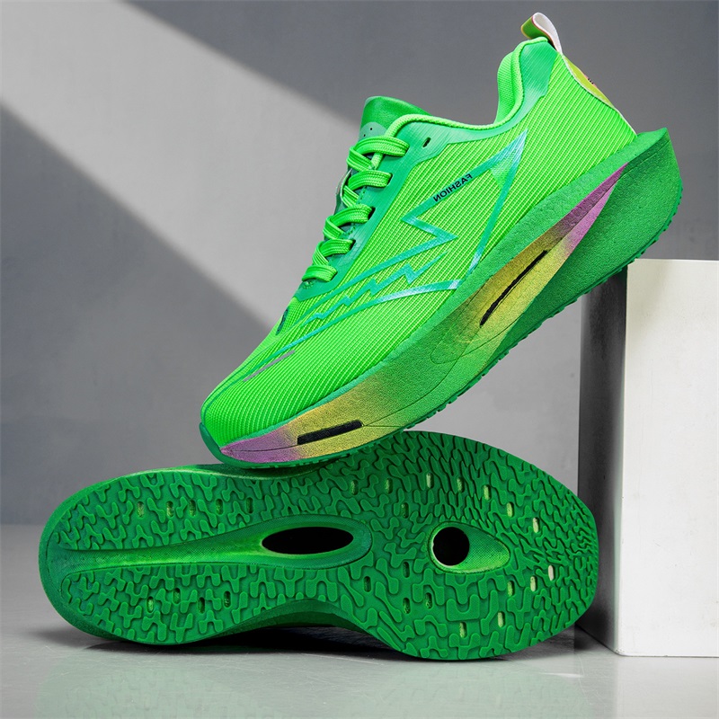 Nuove Scarpe da Tennis e Badmi - Badminton Shoes recensione e prezzo